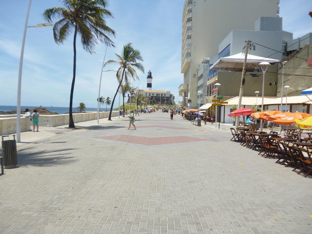 Flat A Beira Mar Na Barra Appartement Salvador Buitenkant foto
